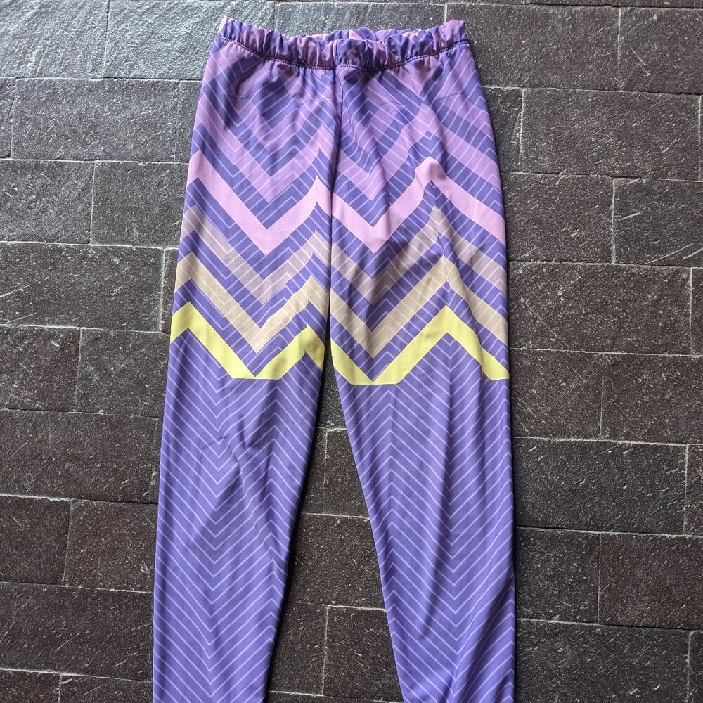 Lavender pink yellow purple polyester spandex leggings, women's medium